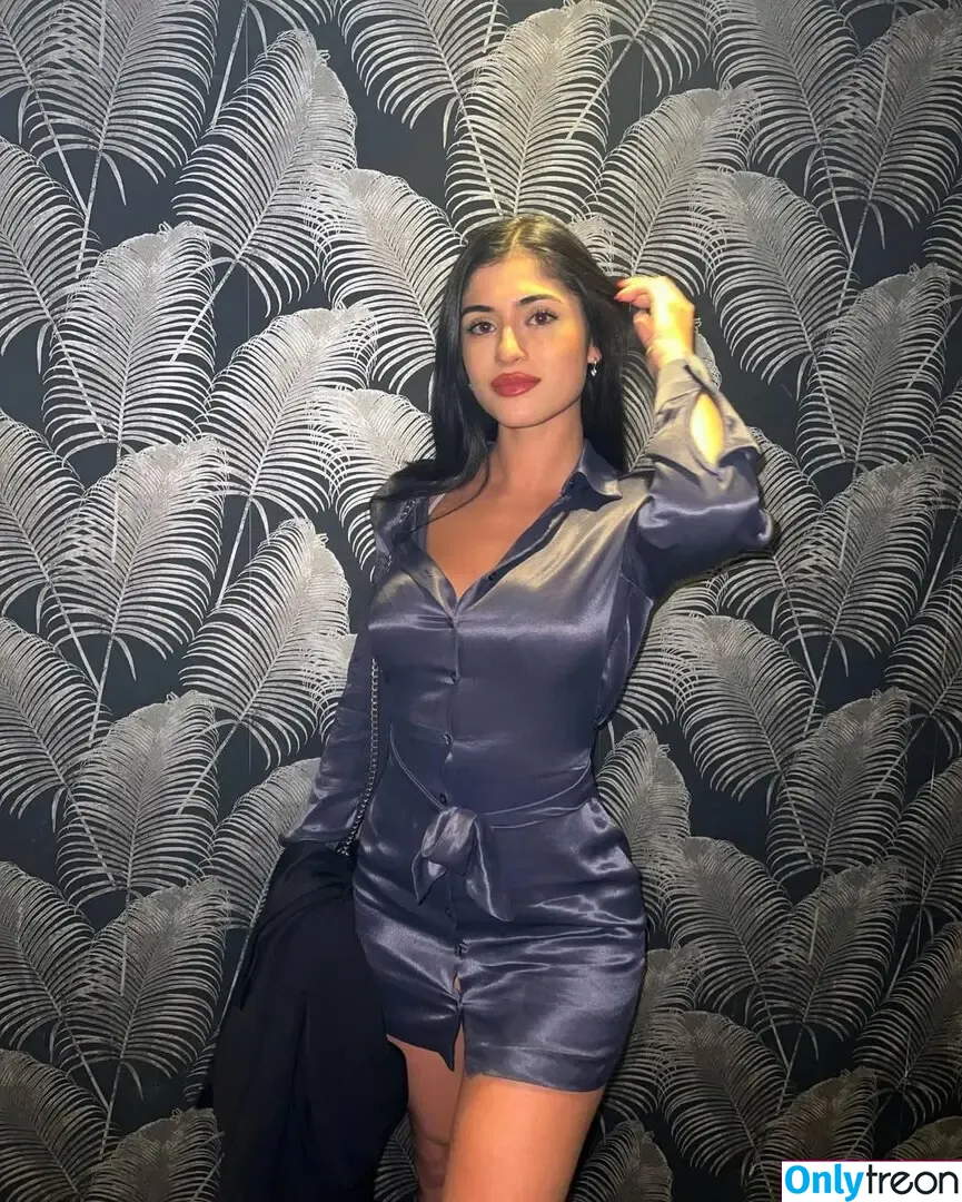 Miriam nude photo #0142 (miriamxx_x / miriamyva / miriitah)