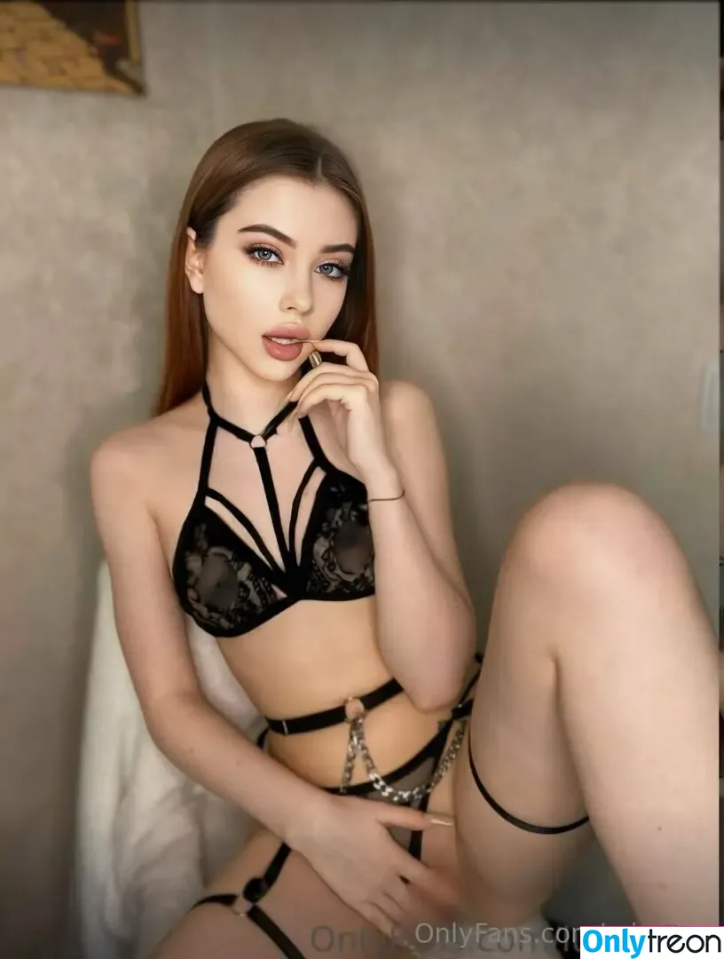misadoll nude photo #0008 (misadoll)