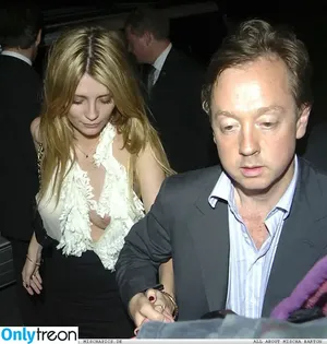 Mischa Barton / mischabarton nude photo #0235