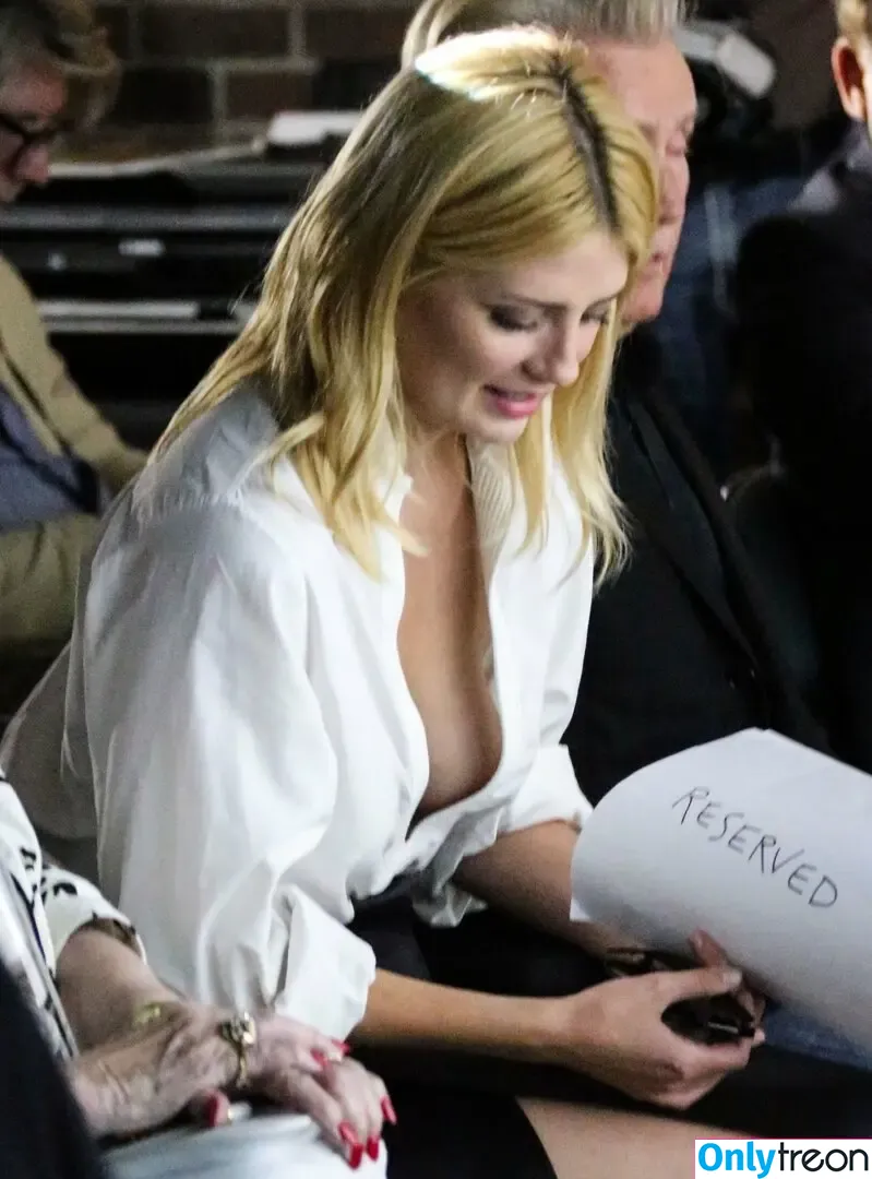 Mischa Barton nude photo #0224 (mischabarton)