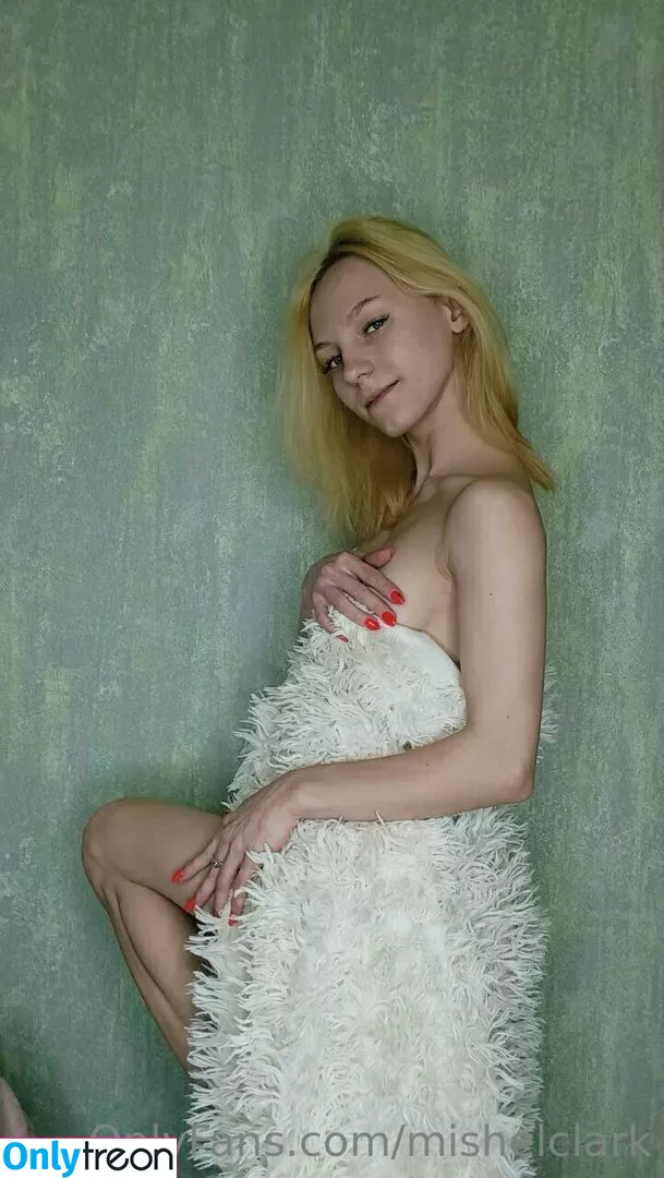 mishelclark nude photo #0007 (misheleclark)