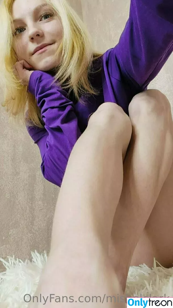 mishelclark nude photo #0040 (misheleclark)