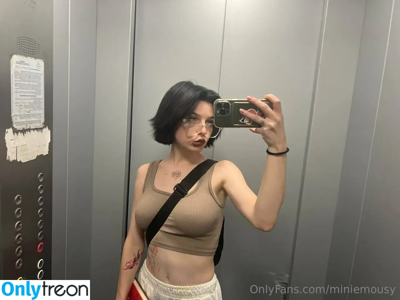 mishelmin nude photo #0005 (mymychaelyn)