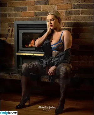 Miss Ayla Reid / missaylareid / missaylareid2.0 nude photo #0015