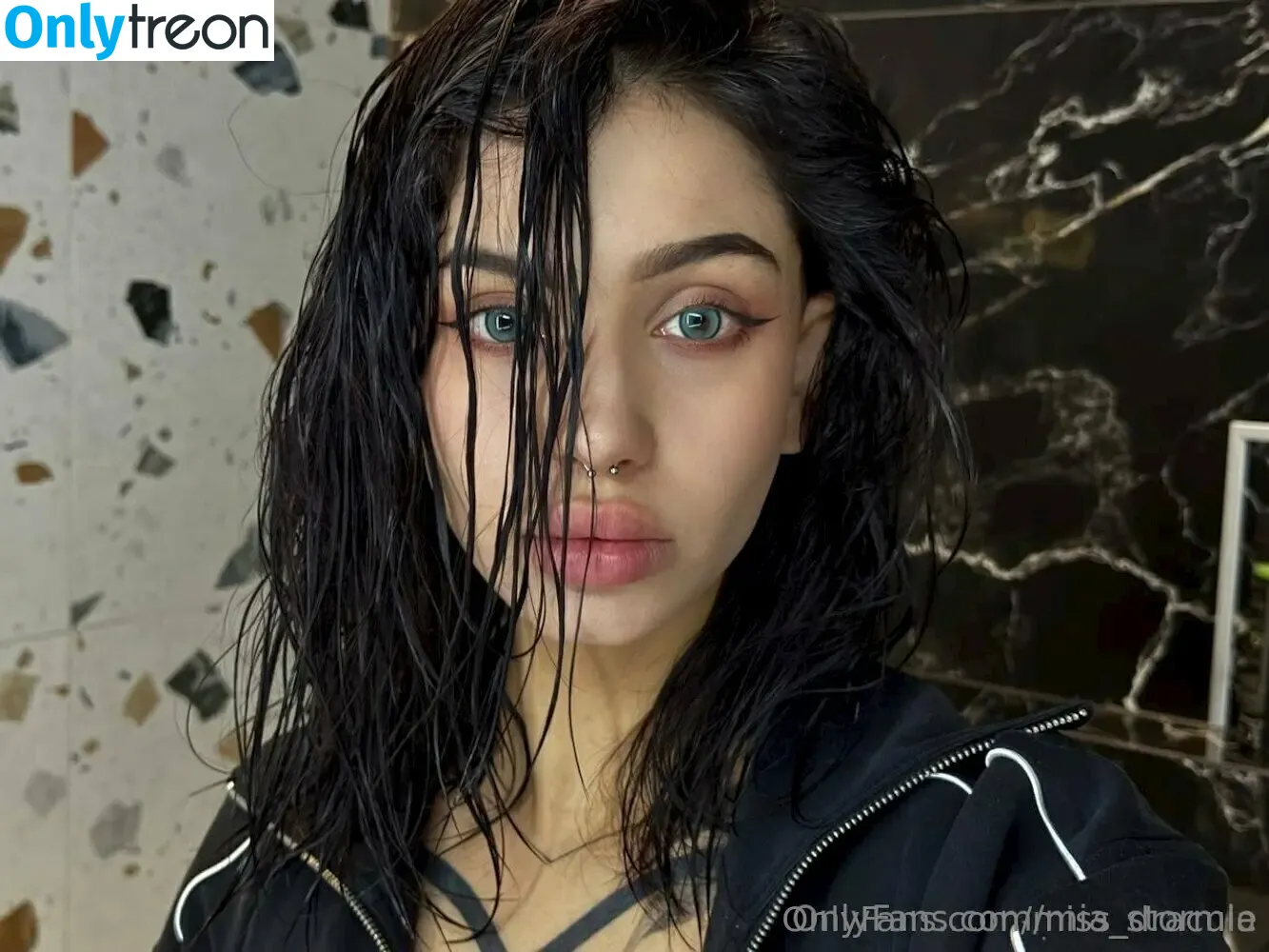 miss_dracula nude photo #0050 (miss_dracula)