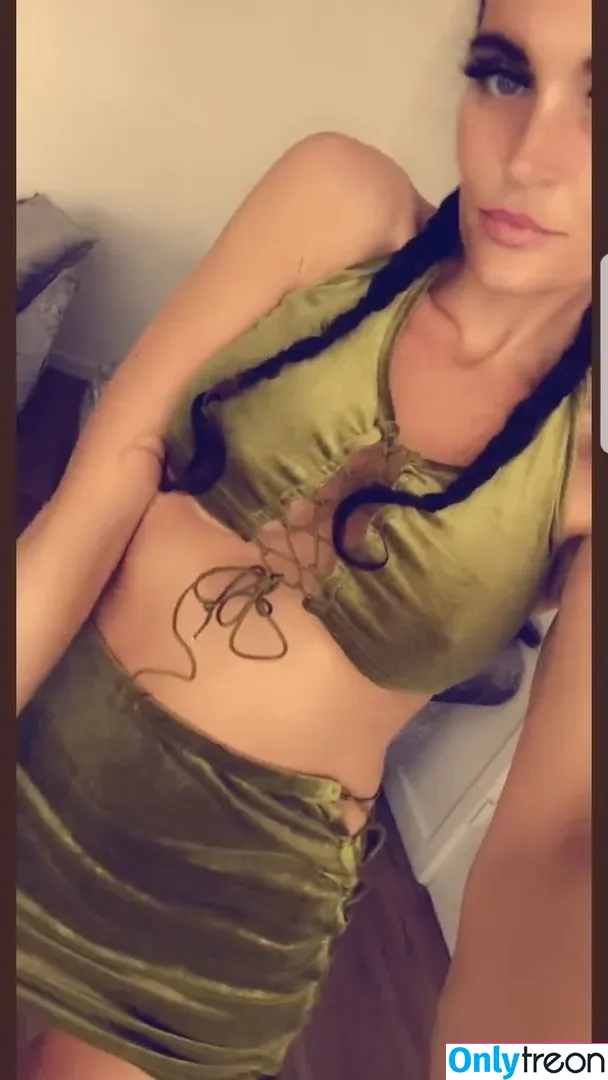 Miss Jessicaj nude photo #0009 (missjessica28)