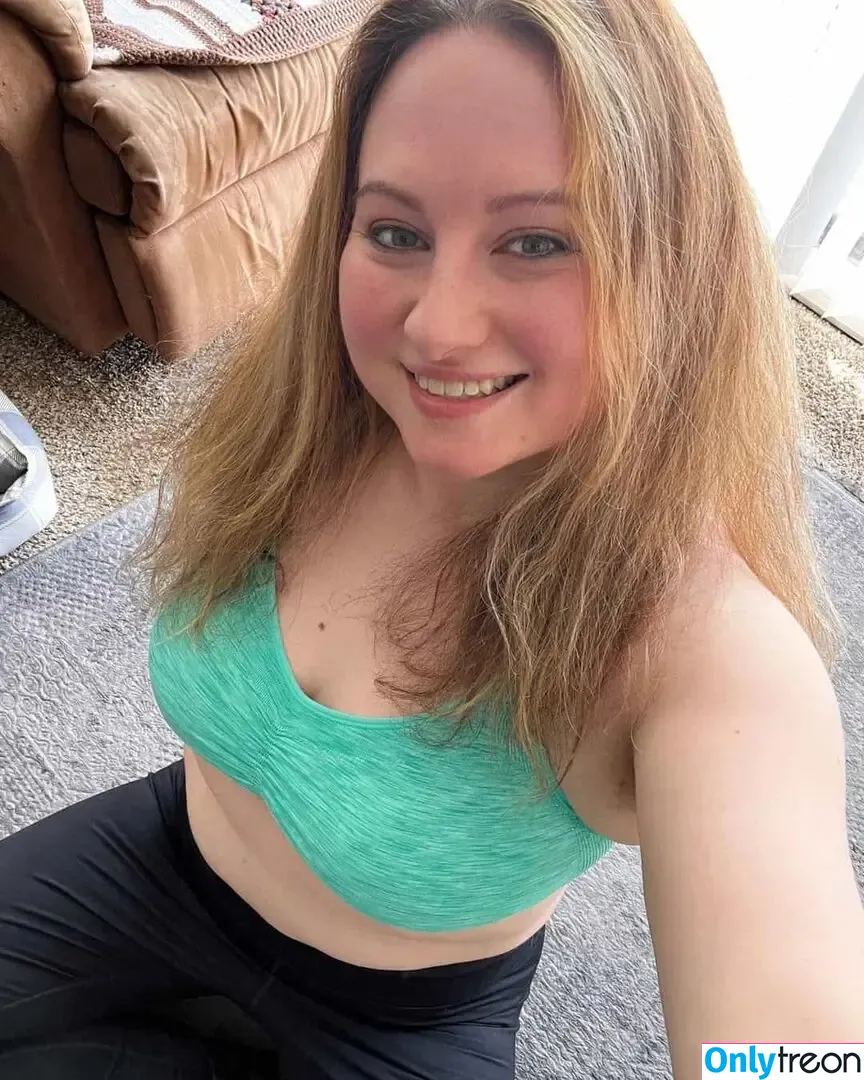 Miss Mandi nude photo #0003 (mandiallday83 / mandimiss999)