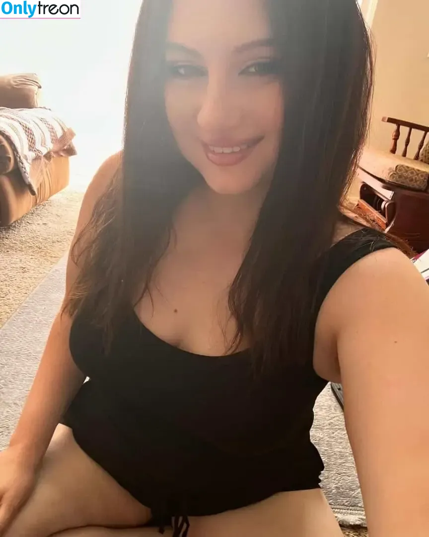 Miss Mandi nude photo #0034 (mandiallday83 / mandimiss999)