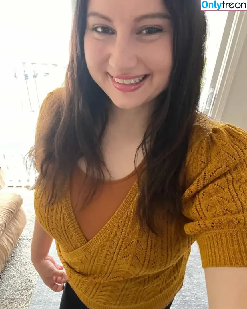 Miss Mandi nude photo #0038 (mandiallday83 / mandimiss999)