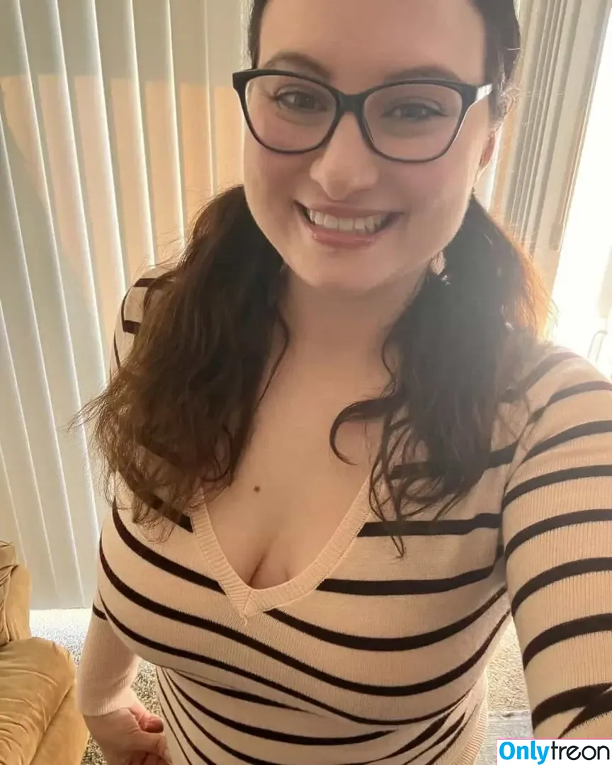 Miss Mandi nude photo #0047 (mandiallday83 / mandimiss999)