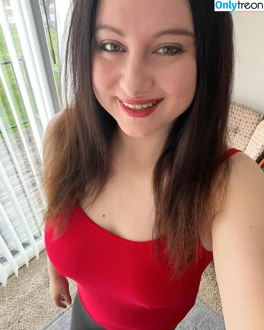 Miss Mandi nude photo #0054 (mandiallday83 / mandimiss999)
