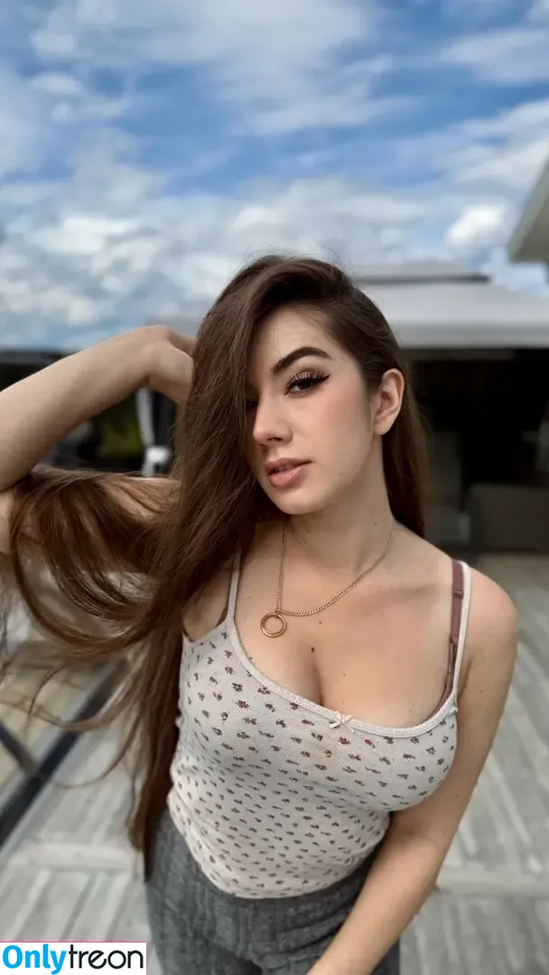 Miss Mikkaa nude photo #0085 (mikkka / missmikkaa)