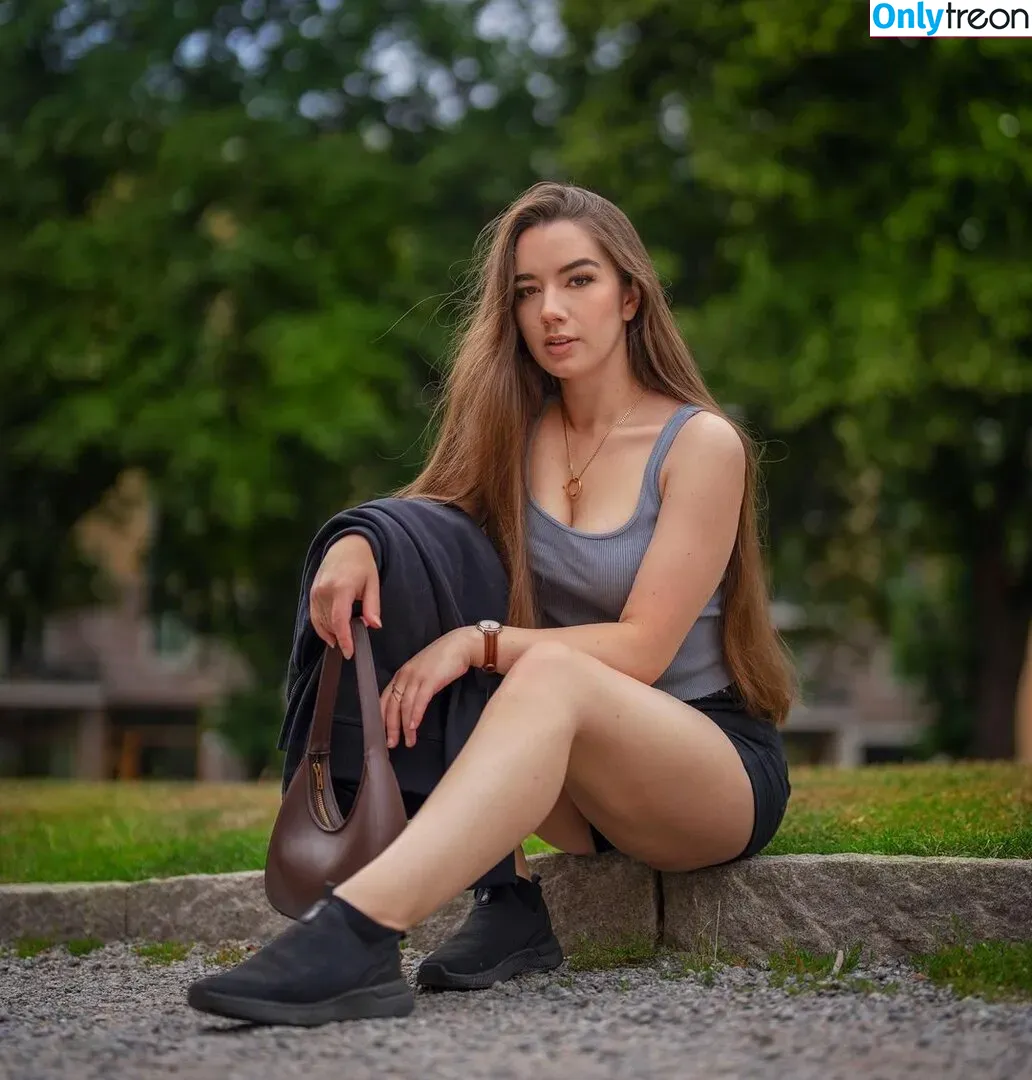 Miss Mikkaa nude photo #0044 (MissMikkaa / mikkka)
