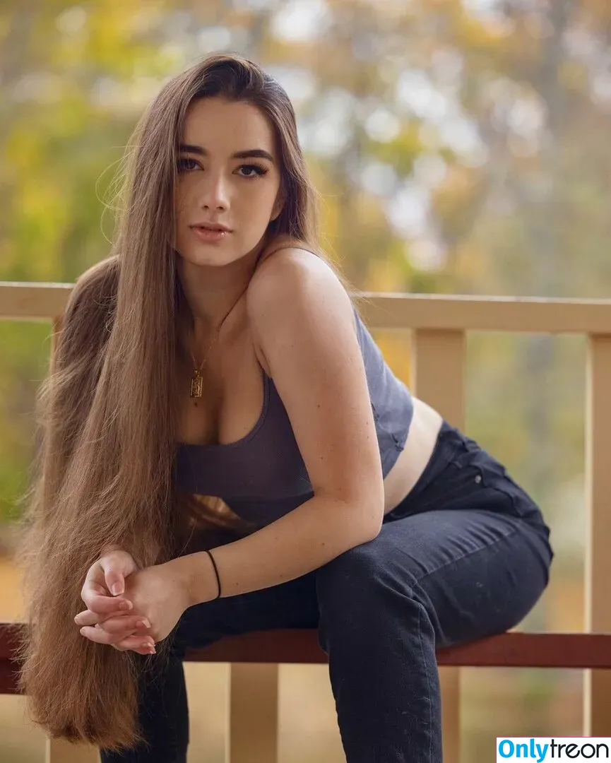 Miss Mikkaa nude photo #0048 (MissMikkaa / mikkka)