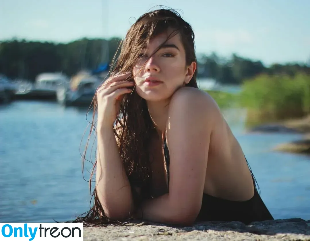 Miss Mikkaa nude photo #0087 (MissMikkaa / mikkka)