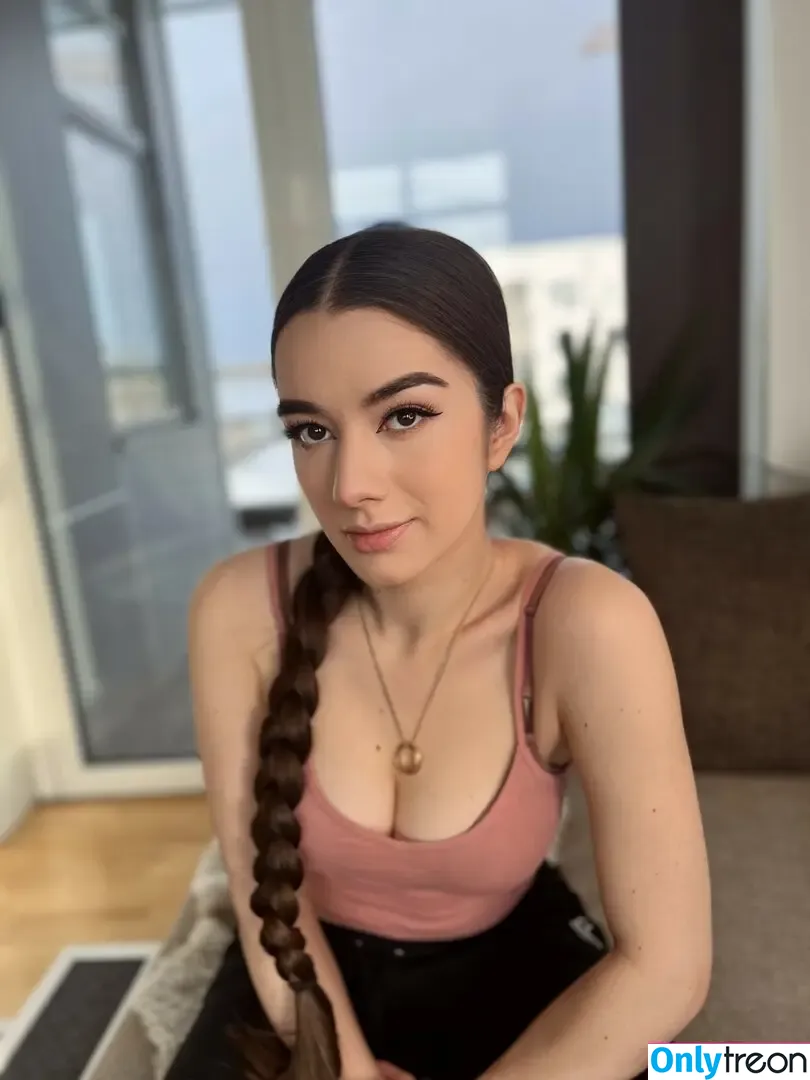 Miss Mikkaa nude photo #0296 (MissMikkaa / mikkka)