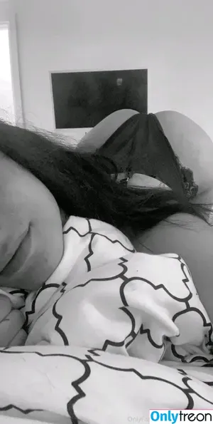missariiel / Miss Ariel / babyguuurl77 / babyywenus / missarieel nude photo #0004
