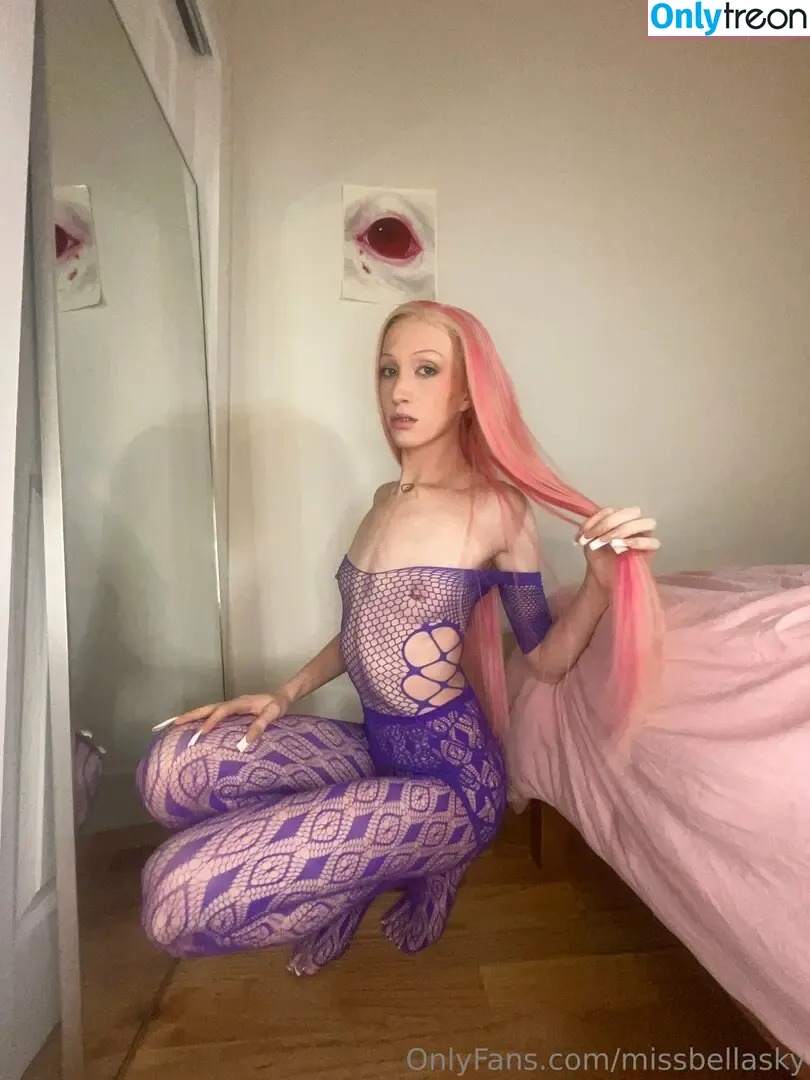 missbellasky nude photo #0037 (missbellasky)