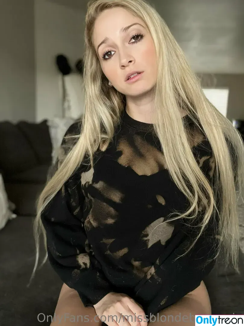 missblondebunnyvip nude photo #0096 (m.i.s.s.bunny)