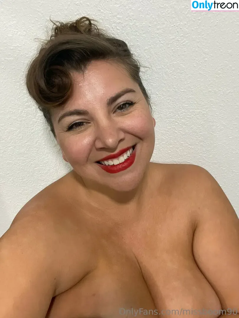 missboom90 nude photo #0004 (missboom_crystal)