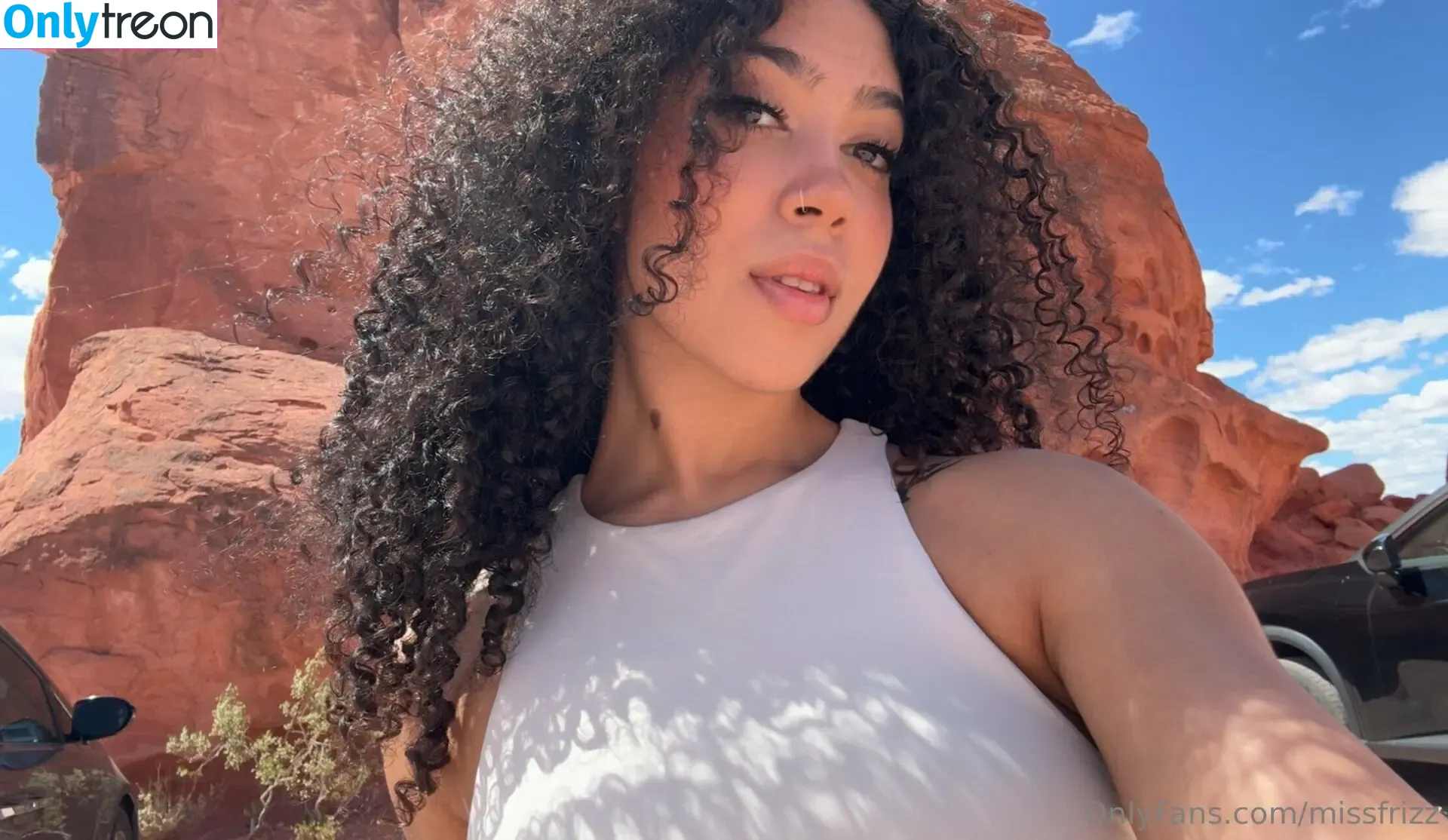 missfrizz nude photo #0123 (missfrizz)