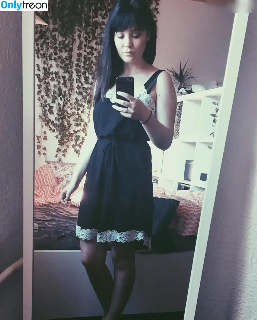 MissGLaDOS / dieamelie_ nude photo #0058 (dieamelie_)