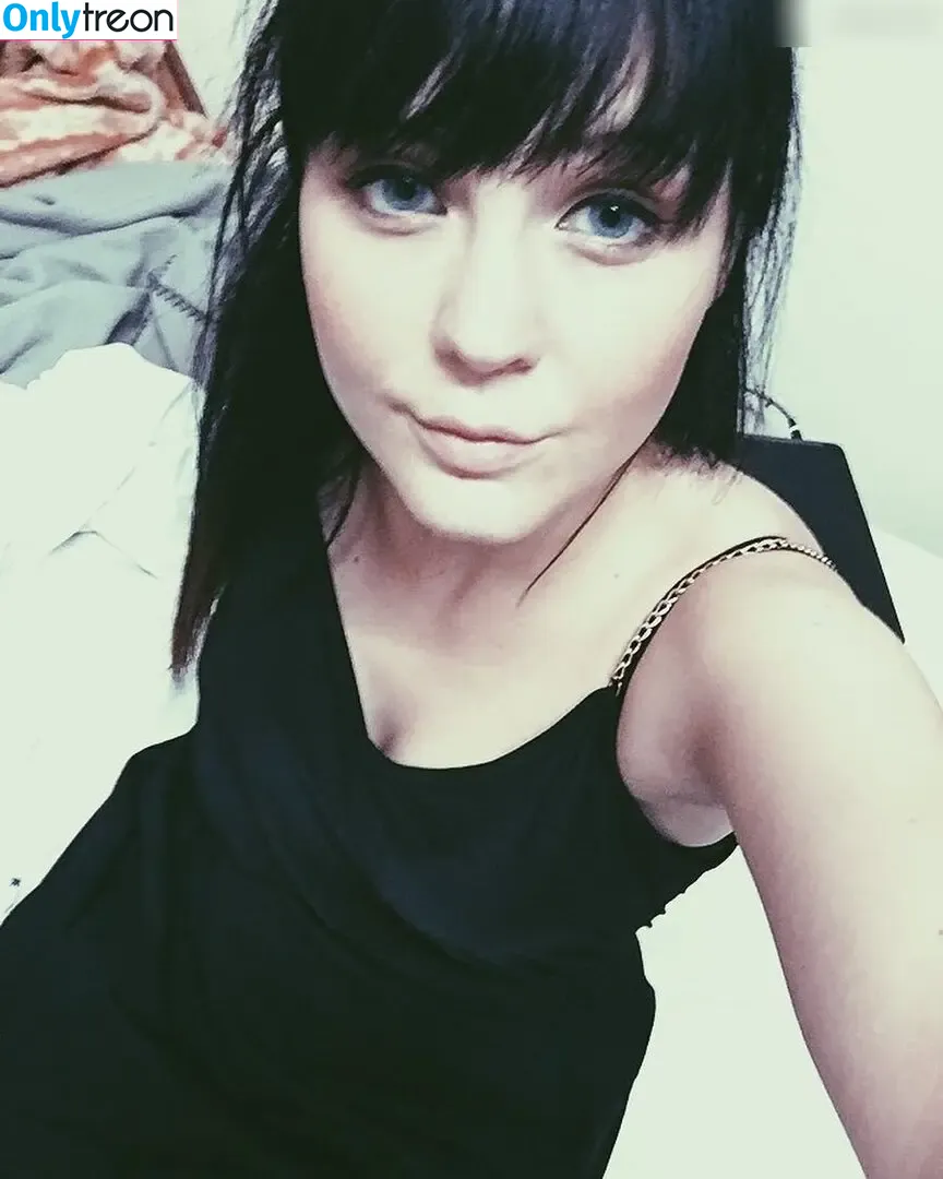 MissGLaDOS / dieamelie_ nude photo #0060 (dieamelie_)