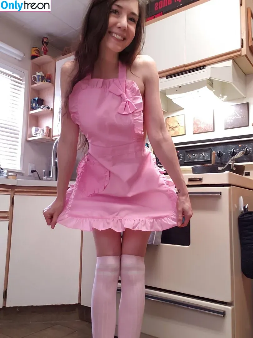 misslaylamae nude photo #0084 (lil.miss.layla.mae)