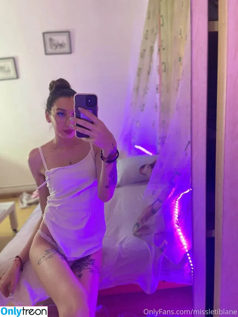 MissLetiBlane nude photo #0040 (LeticiaBlane / Letisia Blane / blaneleticia)