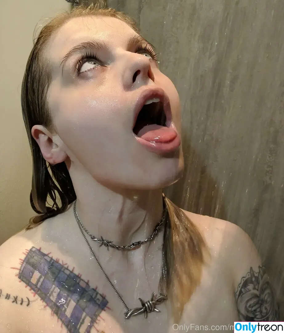 missmarilynxx nude photo #0433 (margotthr0bbie)