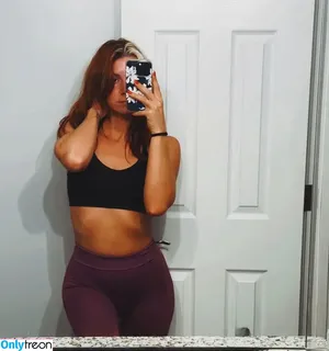 missmusclemommy / courtneyymoore nude photo #0081