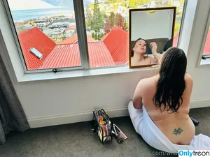 missnovastarrfree / missnovastarr nude photo #0009