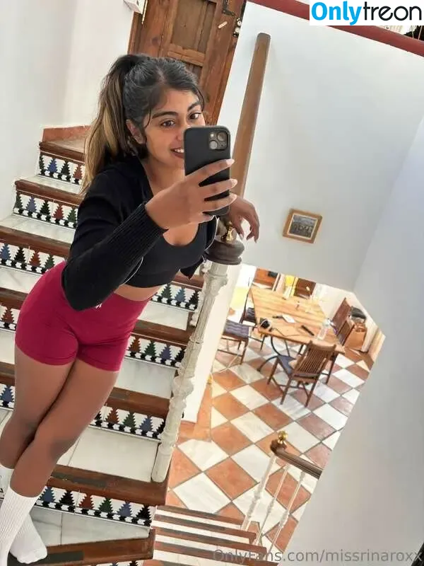 missrinaroxx nude photo #0025 (lifewithrina101)