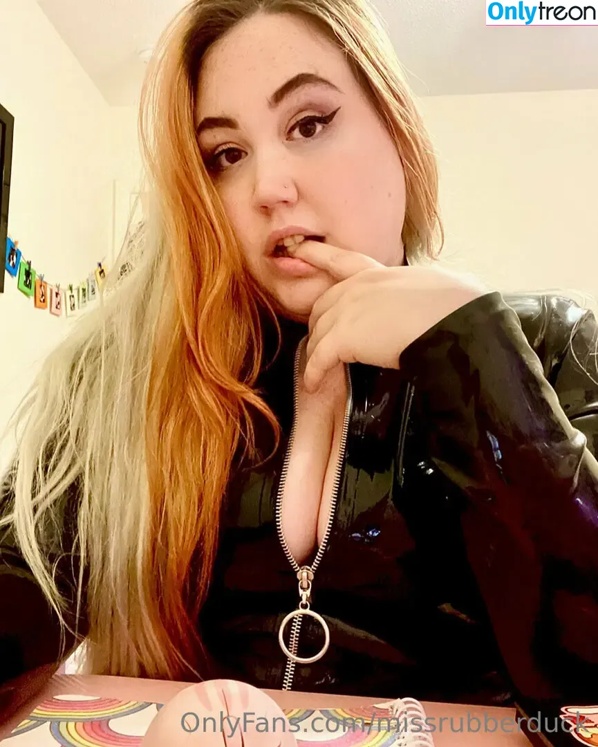 missrubberduck nude photo #0009 (missrubberduck)