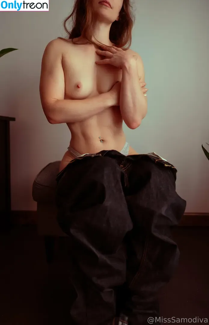 MissSamodiva nude photo #0148 (MissSamodiva)