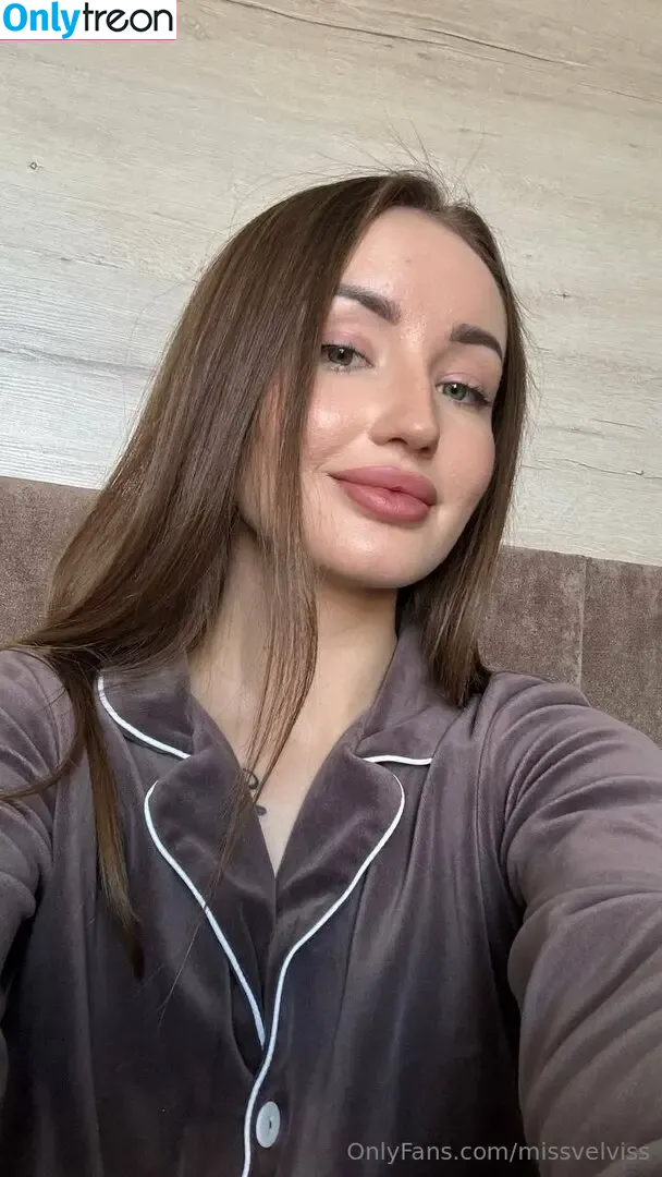 missvelviss nude photo #0012 (missverse)