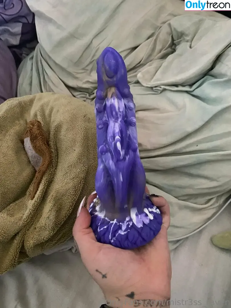 mistr3ss_raven nude photo #0020 (perfectly_mperfect_)