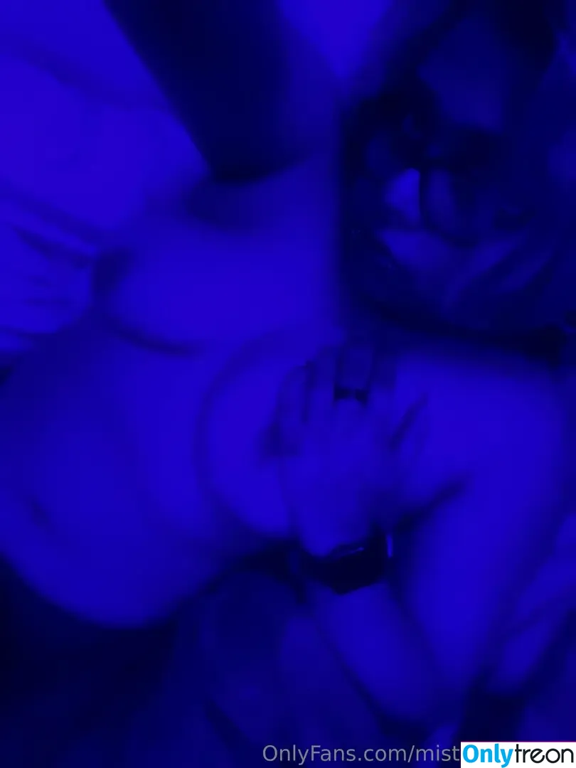 mistr3ss_raven nude photo #0021 (perfectly_mperfect_)