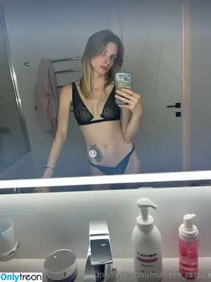 mistress_rabbit / rabidobscura nude photo #0008