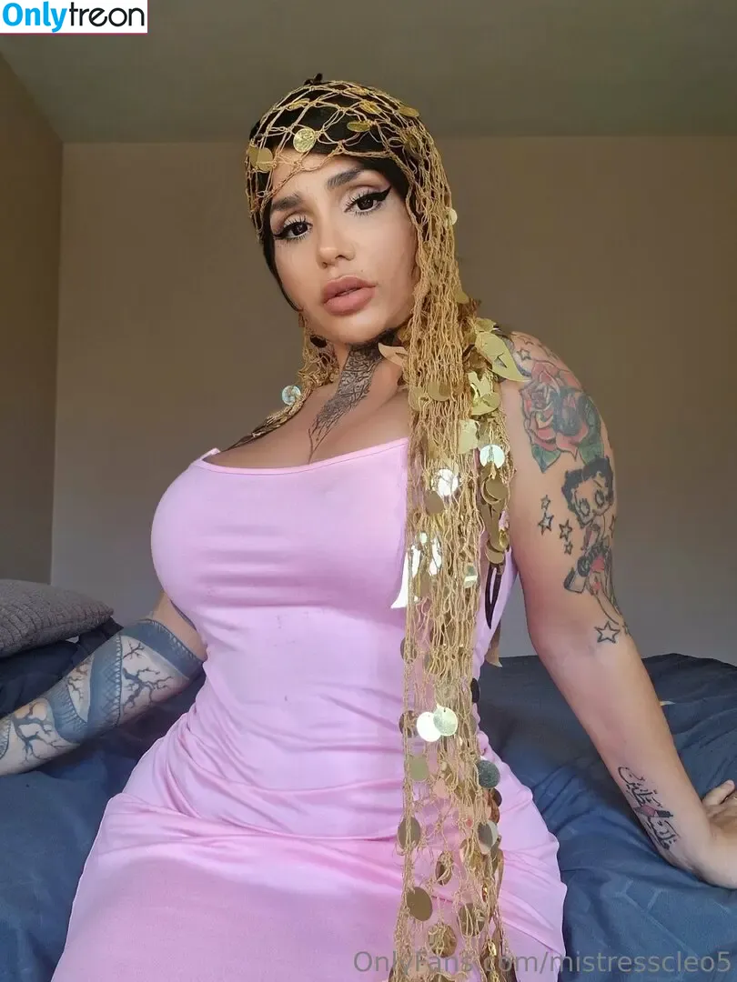 mistresscleo5 nude photo #0154 (cleopatralink)