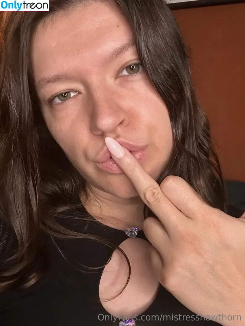 mistresshawthorn nude photo #0021 (mistresshawthorn)