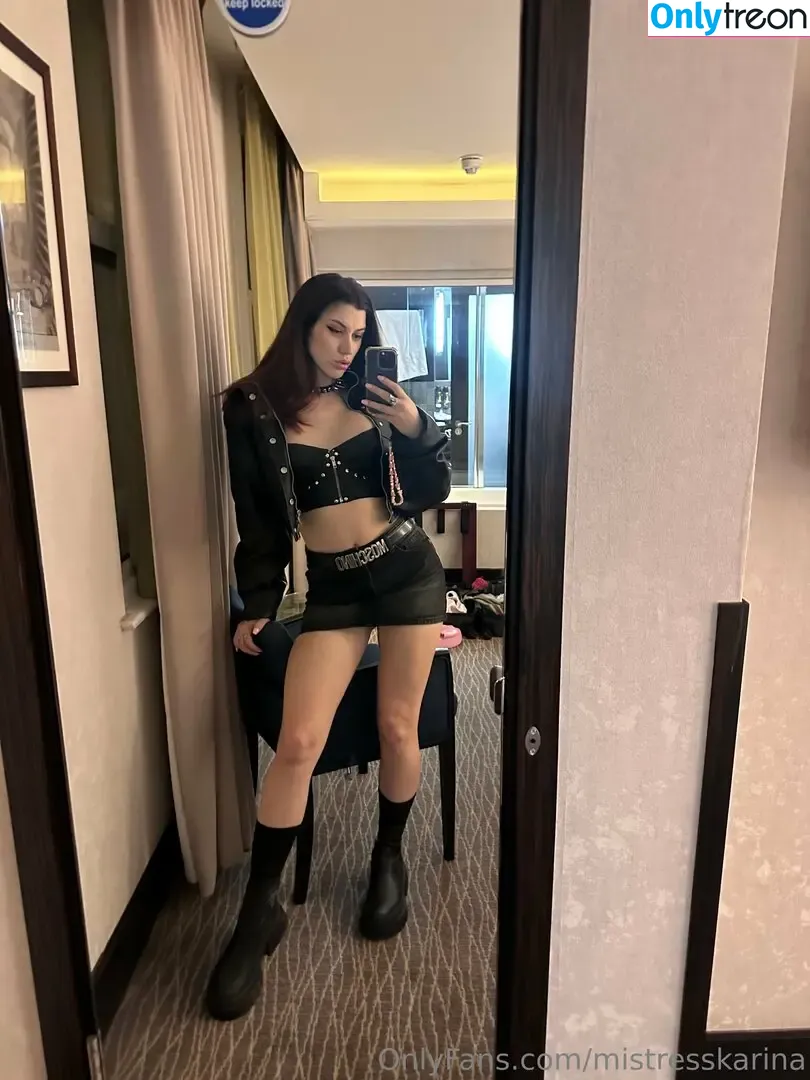 mistresskarina nude photo #0121 (mistresskarina8)