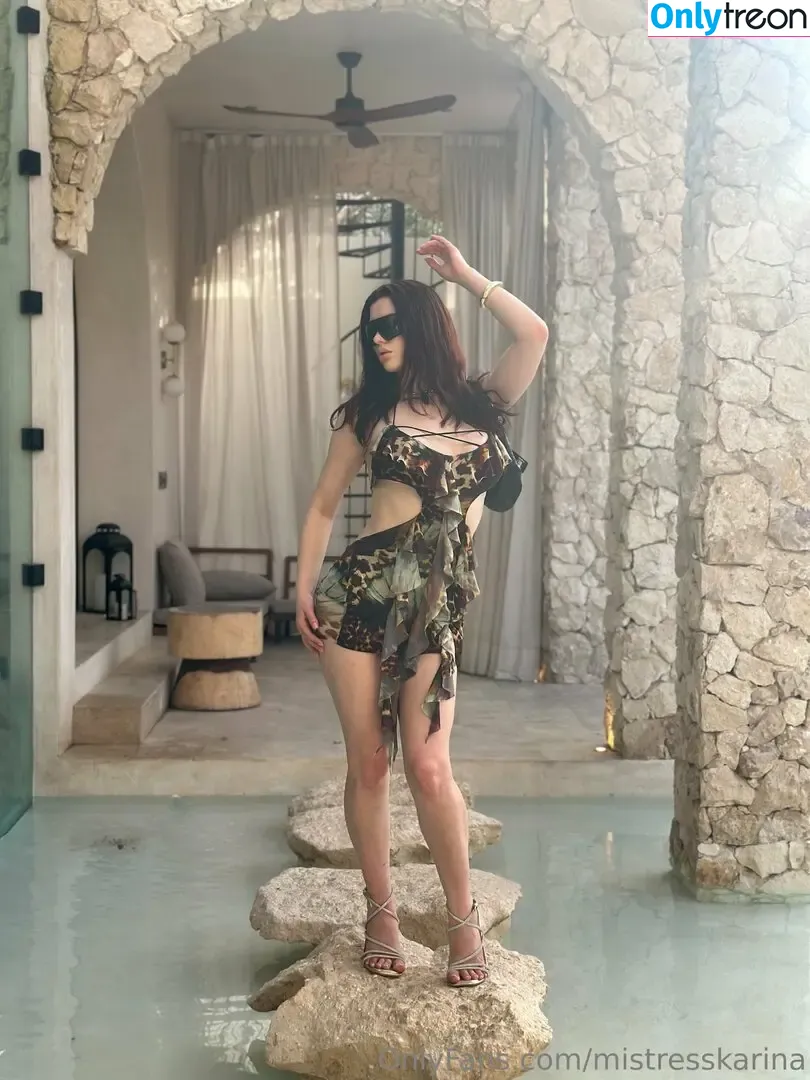 mistresskarina nude photo #0131 (mistresskarina8)