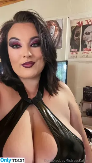 mistresskatiana / queenof_reason nude photo #0295