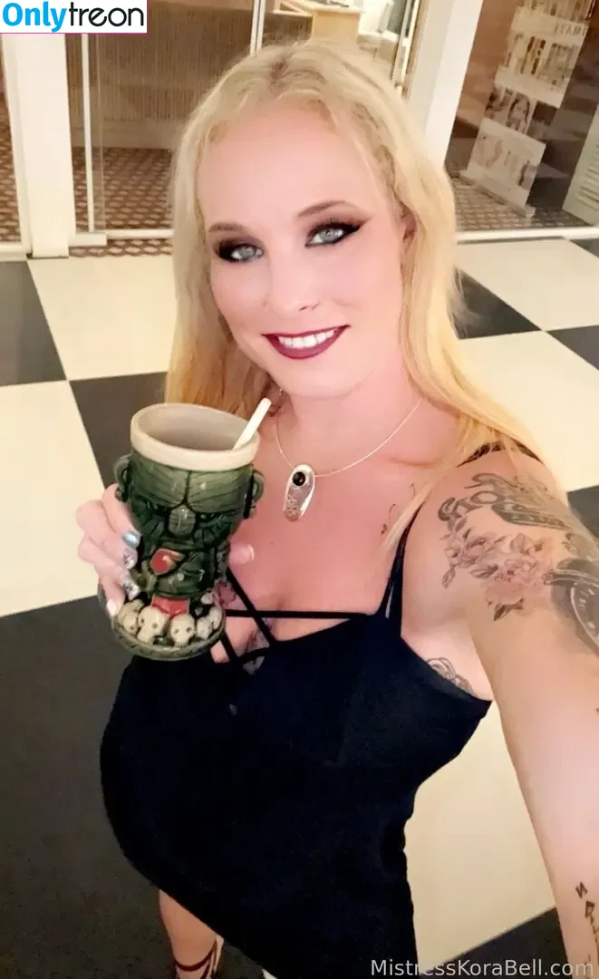 MistressKoraBell nude photo #0003 (MistressKoraBell)