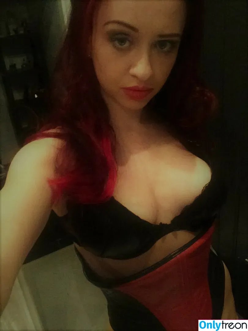 mistresslfatale nude photo #0045 (mistresslfatale)