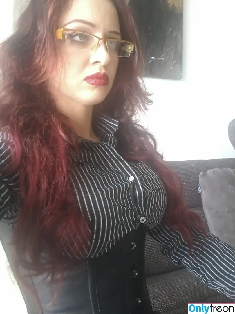 mistresslfatale nude photo #0063 (mistresslfatale)