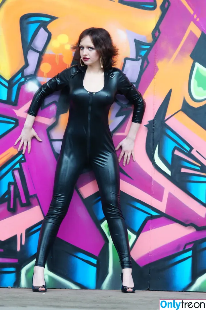 mistresslfatale nude photo #0100 (mistresslfatale)