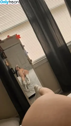 mistressmadiiii / sassymadiiii nude photo #0011