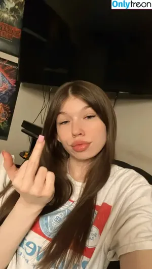 mistressmadiiii / sassymadiiii nude photo #0052